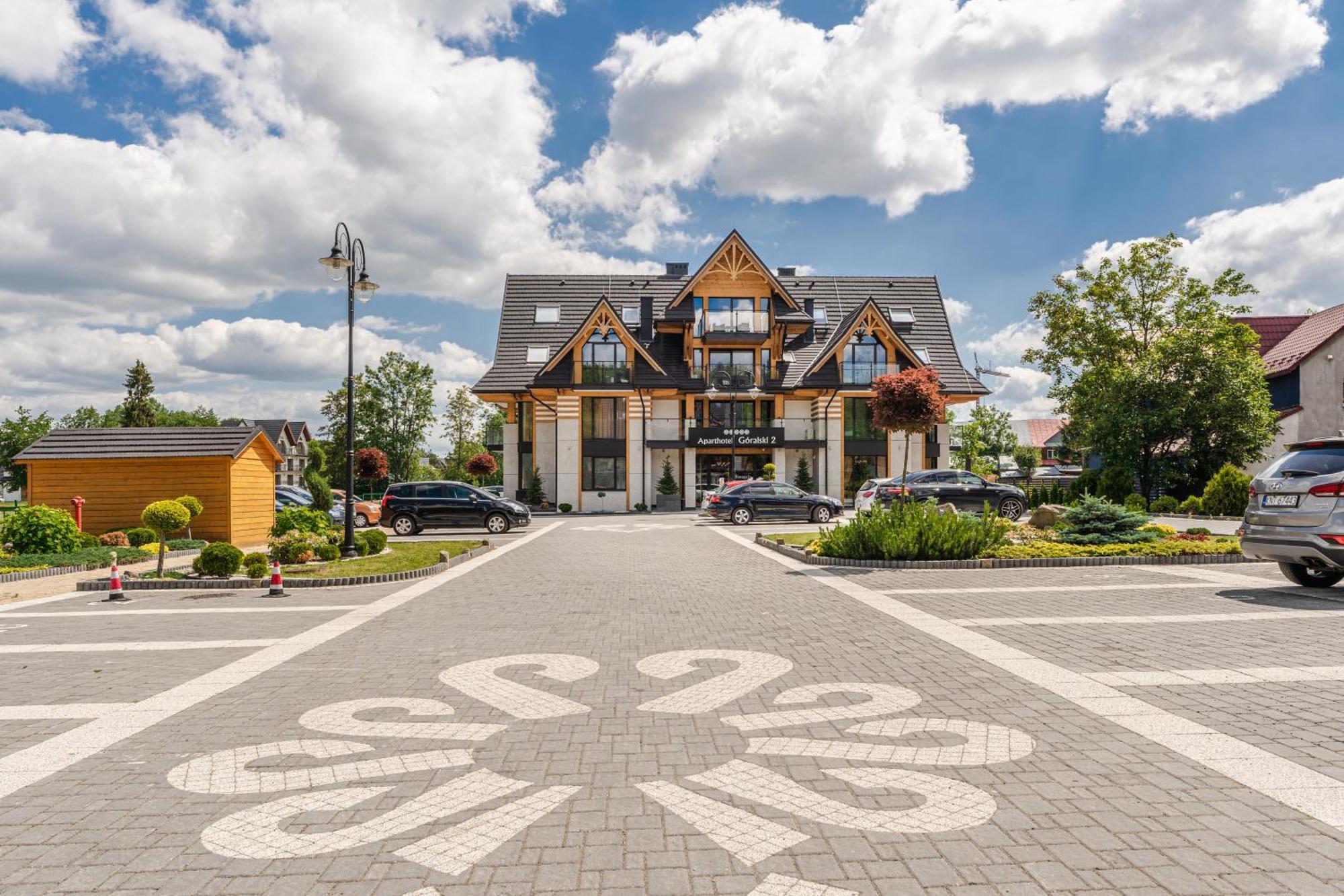 Aparthotel Goralski Spa 2 ビャウカ エクステリア 写真